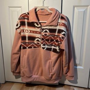 Aztec crewneck size medium
